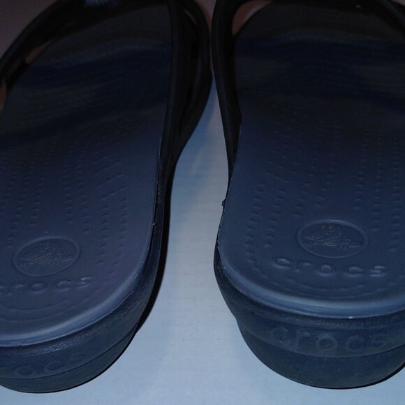 CROCS Women's Black Sanrah Sandals Size 10 Blue - Picture 6 of 14